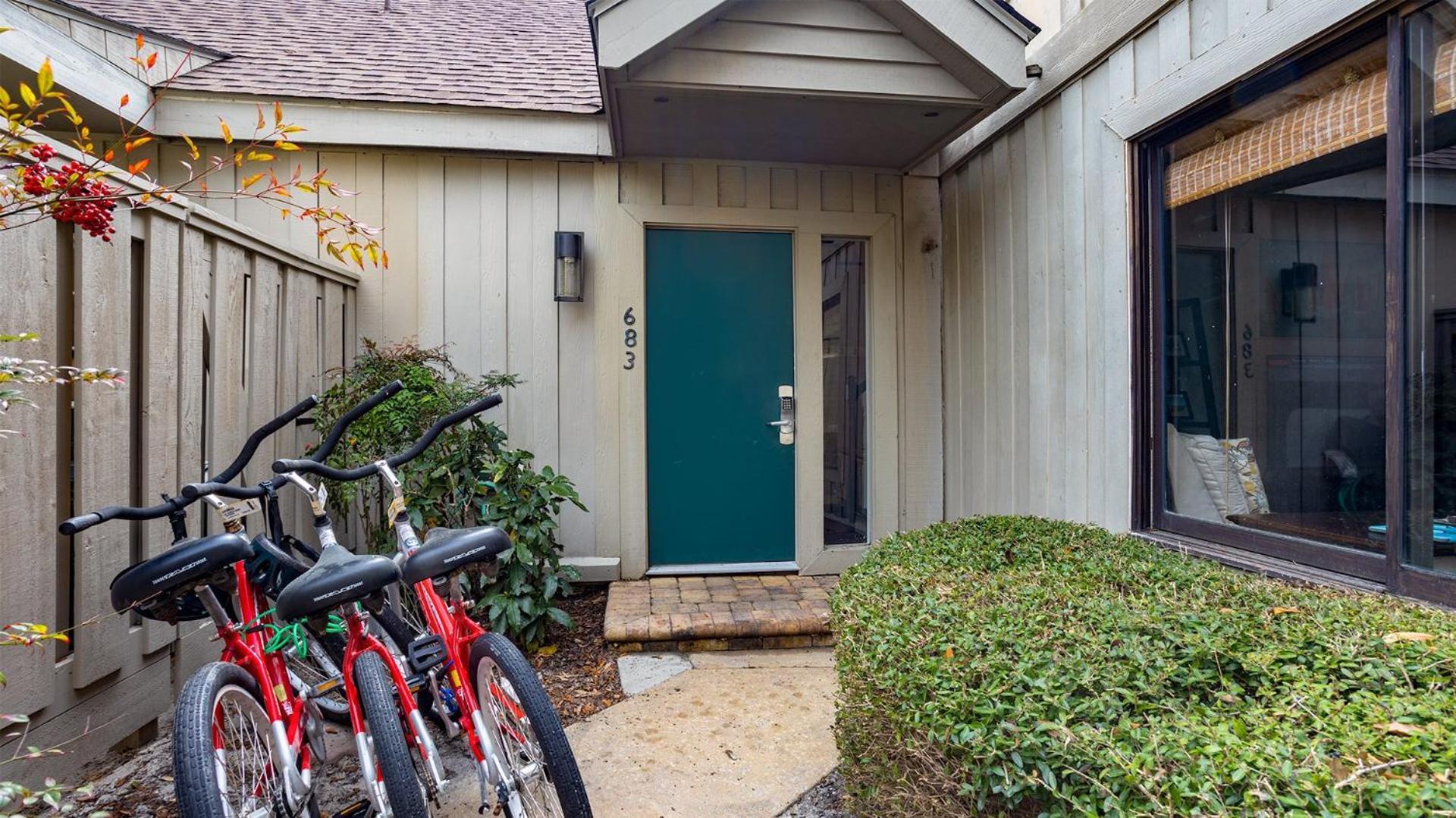 Complex Pool, Pet Friendly, Grill Villa Hilton Head Island Exterior photo